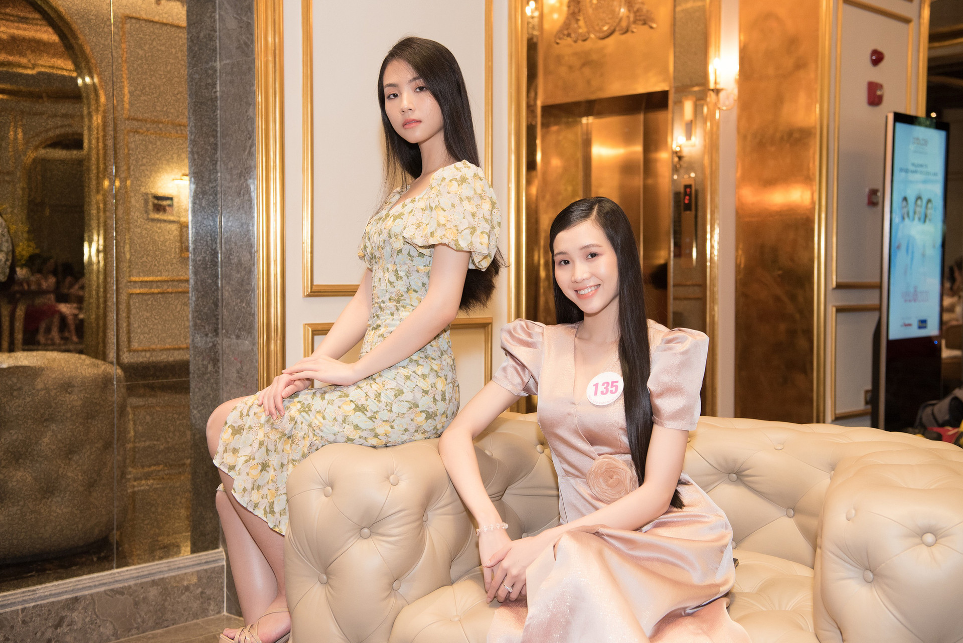 Hai cô gái cao hơn 1,80m lọt Bán kết Hoa hậu Việt Nam 2020 - Ảnh 8.