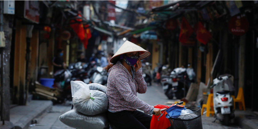 Gần 32 triệu lao động Việt bị ảnh hưởng bởi COVID-19 - Ảnh 1.