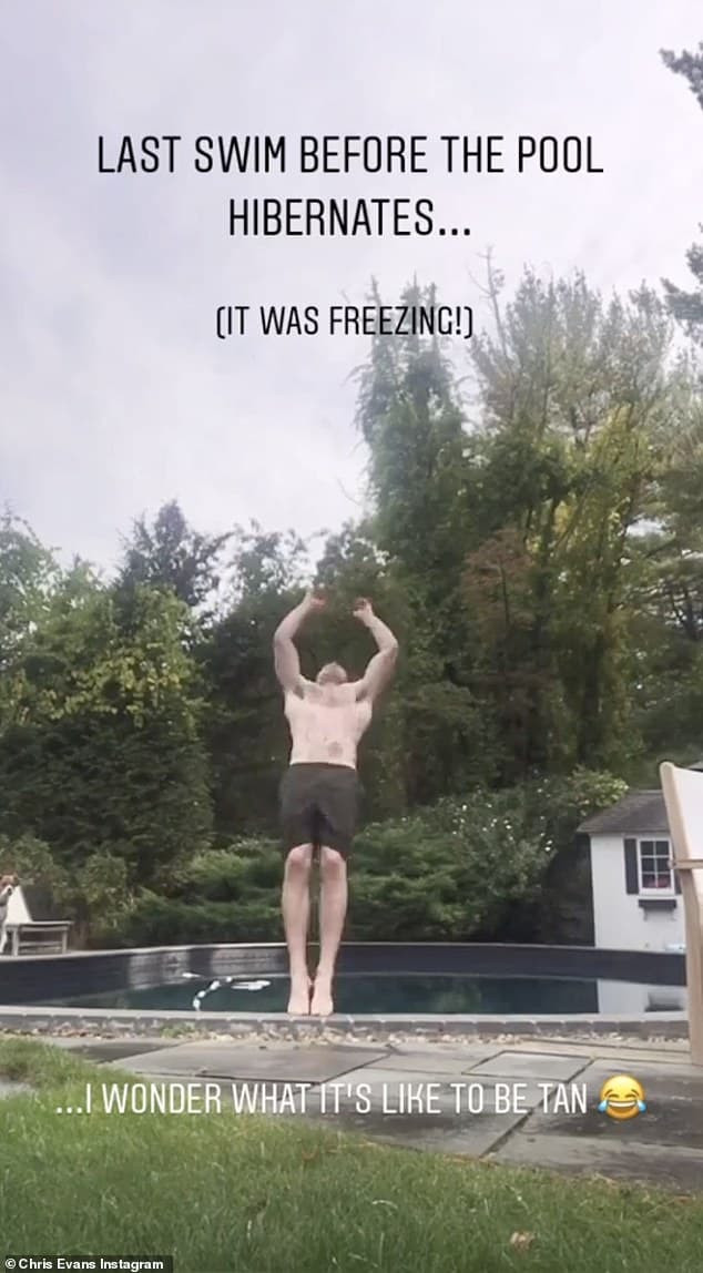 Chris Evans khoe body nóng bỏng sau sự cố lộ ảnh nhạy cảm 1 Chris Evans khoe body nóng bỏng sau sự cố lộ ảnh nhạy cảm 1
