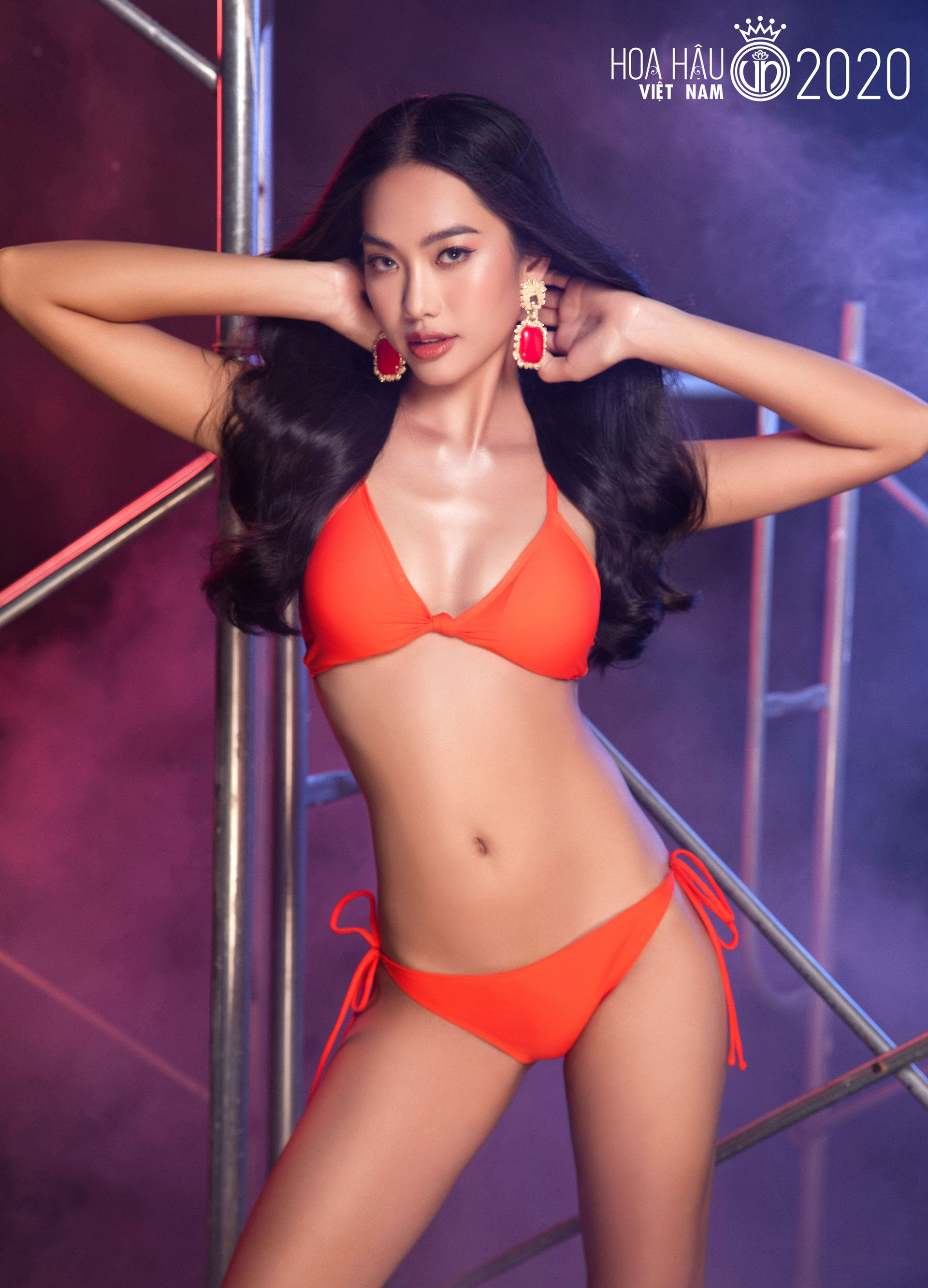 Thí sinh Bán kết Hoa hậu Việt Nam khoe dáng với bikini rực rỡ - Ảnh 9.