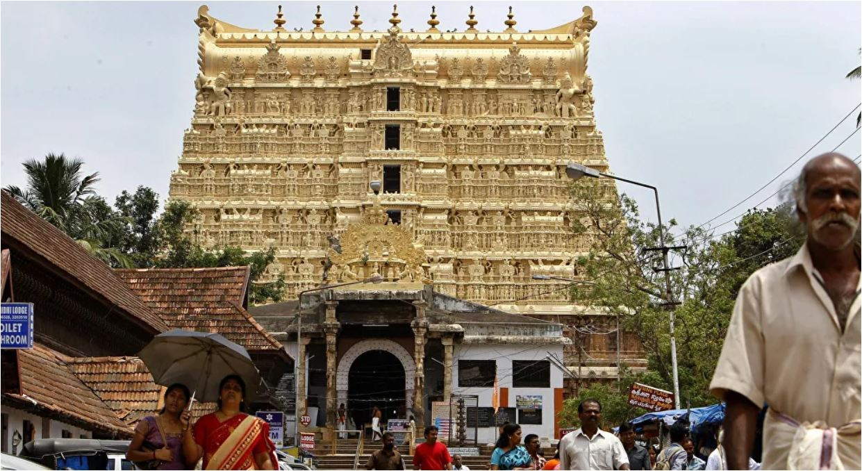 Ấn Độ đóng cửa ngôi đền giàu nhất thế giới để ngăn ngừa COVID-19 