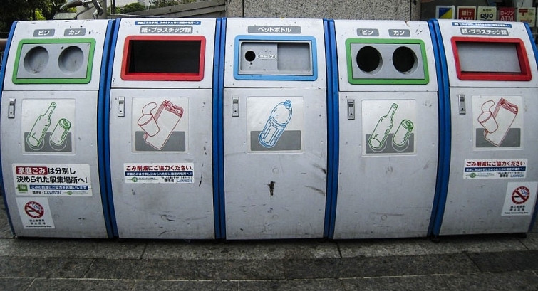 Nhật Bản giải quyết được nạn rác thải nhựa nhưng ăn cắp vặt lại gia tăng