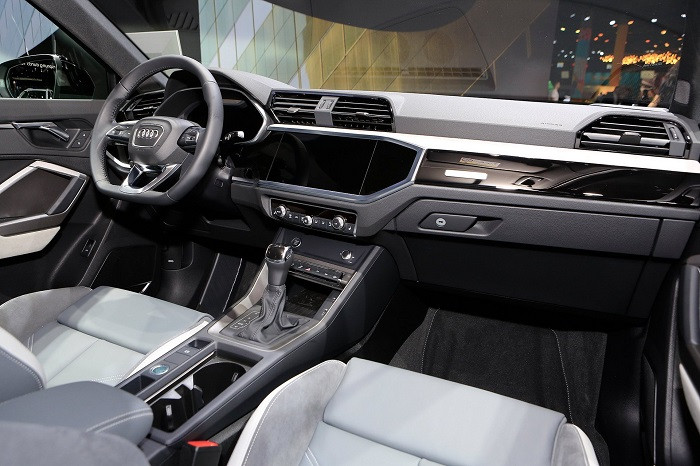 Audi Q3 Sportback ra mắt tại Việt Nam, giá trên 2 tỷ đồng
