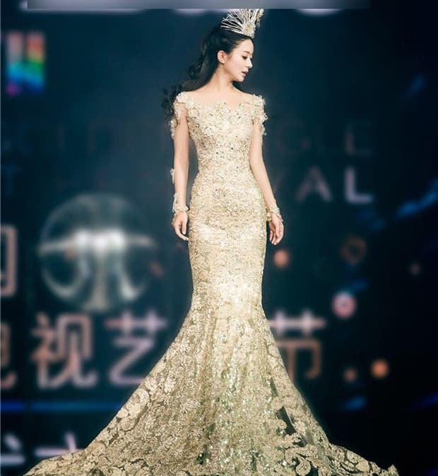 So sánh nhan sắc 7 nữ thần Kim Ưng Lưu Diệc Phi huyền thoại Triệu Lệ Dĩnh xinh đẹp nhưng người này mới gây chú ý nhất 9