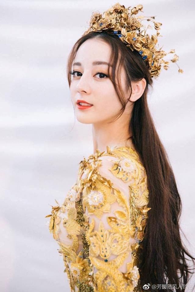 So sánh nhan sắc 7 nữ thần Kim Ưng Lưu Diệc Phi huyền thoại Triệu Lệ Dĩnh xinh đẹp nhưng người này mới gây chú ý nhất 3