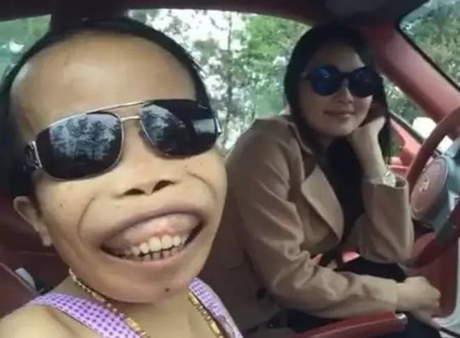 Cô gái quen bạn trai xấu nhất quả đất giờ ra sao 7