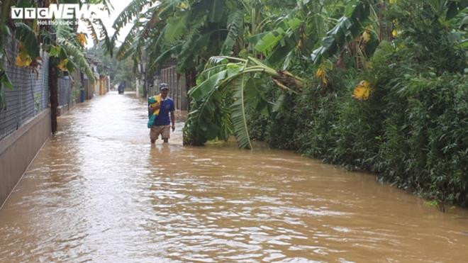 Mưa trắng trời, Quảng Trị - Huế tái gặp lụt lịch sử sau vài ngày nước rút - 15