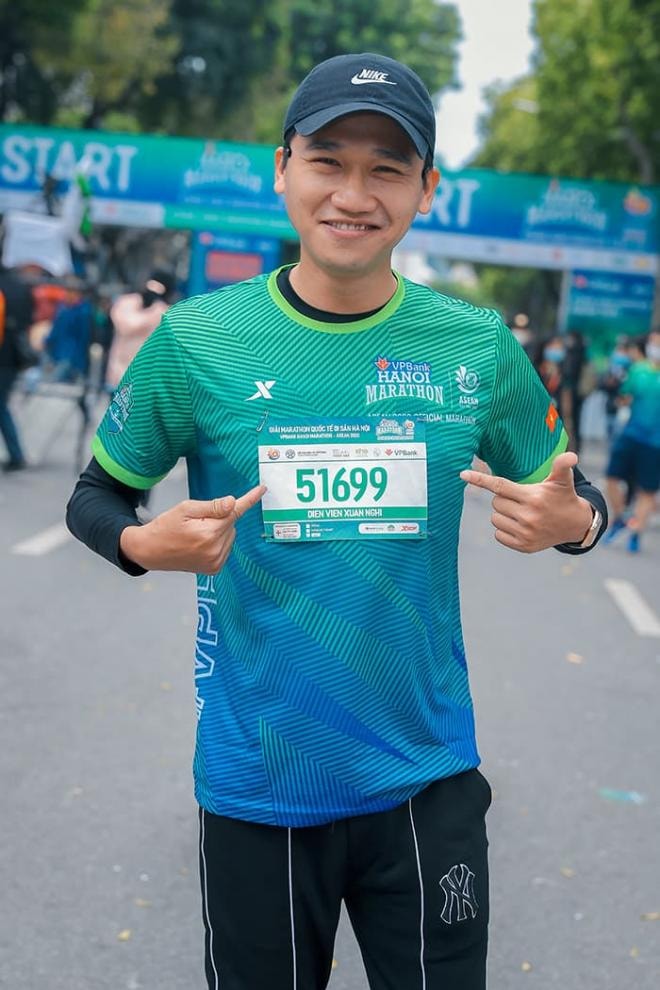 Mai Phương Thúy mặc đồ bó khoe body nuột nà thi chạy bộ giữa trời Hà Nội mưa rét 4