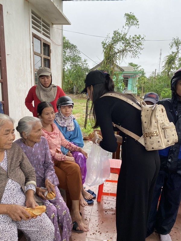 Siêu mẫu Quỳnh Hoa: 'Nếu sợ thị phi khi làm từ thiện thì chẳng cứu được ai'