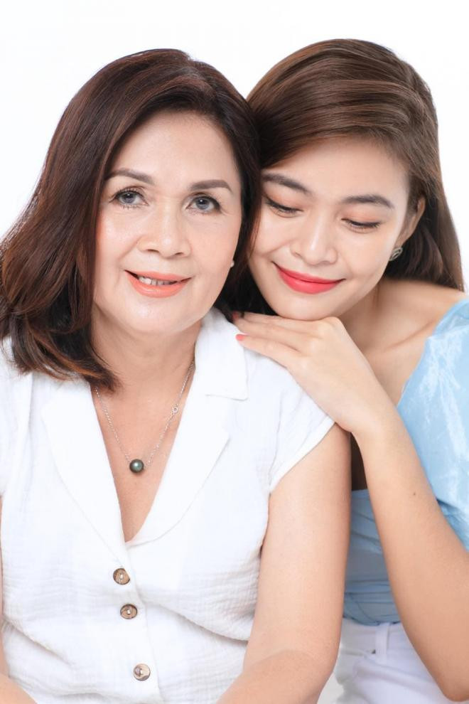 sao việt tặng quà 20/10 1