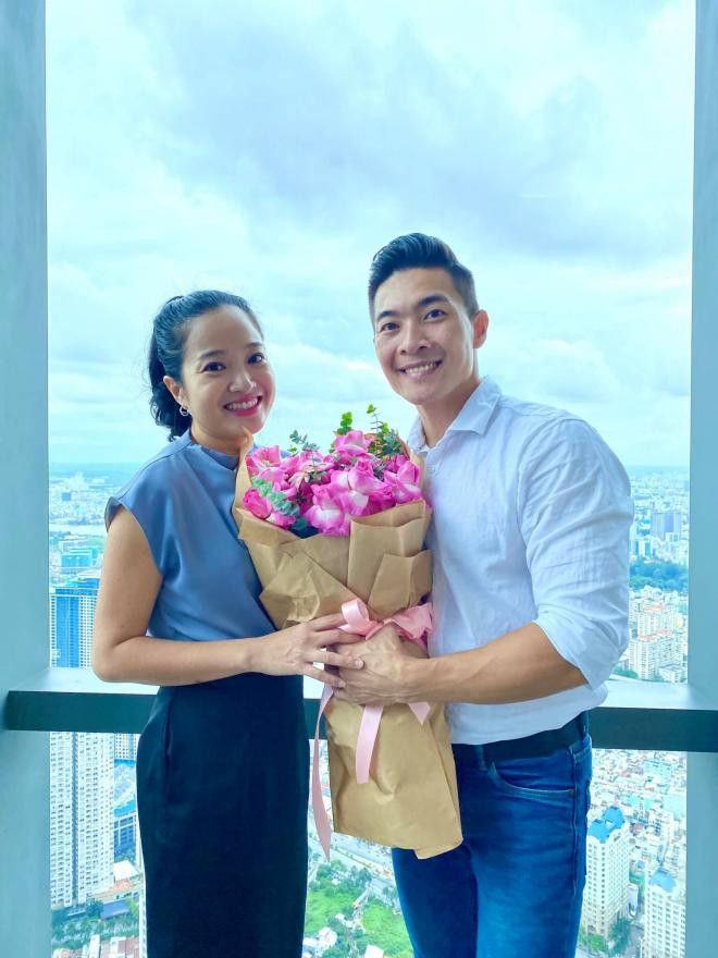 sao việt tặng quà 20/10 1