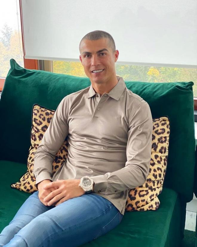 Ronaldo bức xúc với kết quả xét nghiệm Covid 19 0