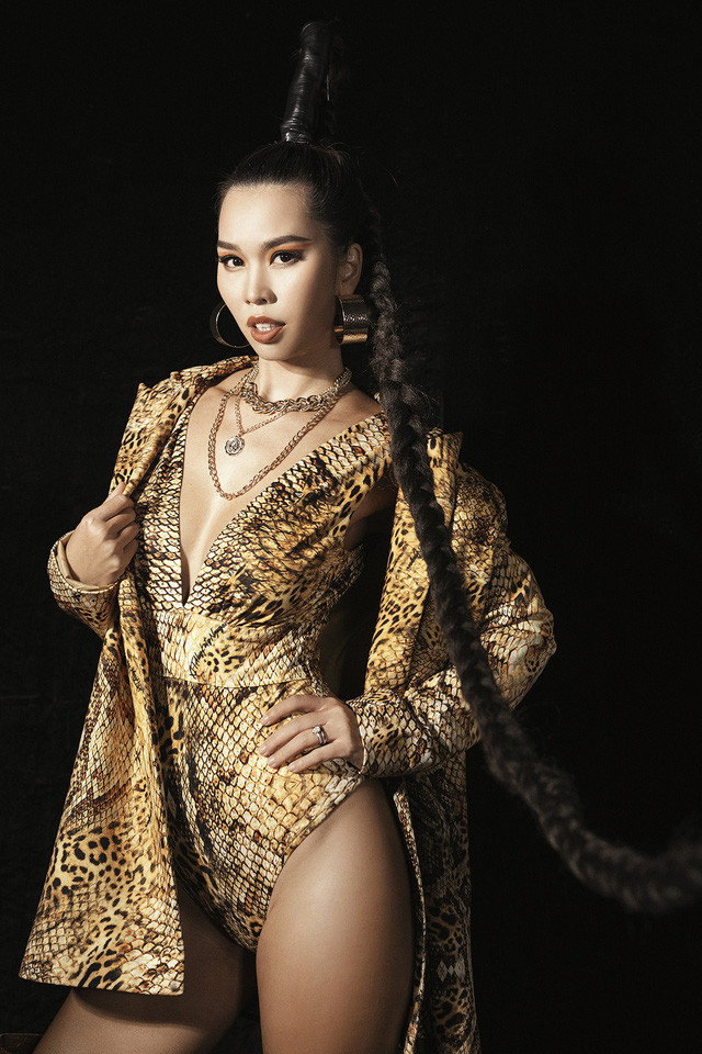 Lan Khuê, Khánh Vân mở màn ấn tượng tại Vietnam Runway Fashion Week - Ảnh 9.