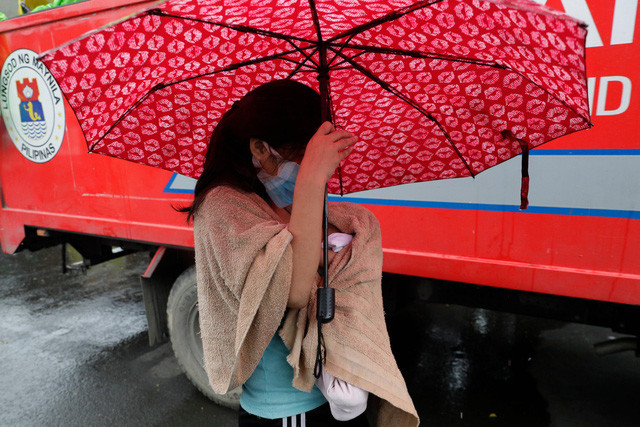 Hình ảnh Phillipines đổ nát, tan hoang do siêu bão mạnh nhất thế giới Goni - Ảnh 7.