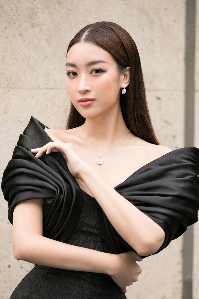 Dàn sao “khủng” đổ bộ các đêm thi trước Chung kết Hoa hậu Việt Nam 2020 - Ảnh 1.