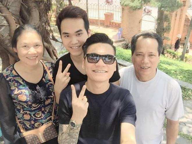 Khắc Hưng  3