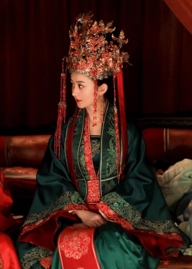 11 tân nương cổ trang đẹp nhất Triệu Lệ Dĩnh Dương Mịch Lưu Diệc Phi Phạm Băng Băng 15