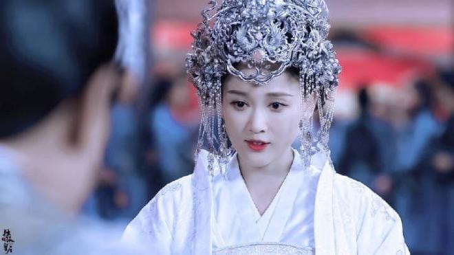11 tân nương cổ trang đẹp nhất Triệu Lệ Dĩnh Dương Mịch Lưu Diệc Phi Phạm Băng Băng 0