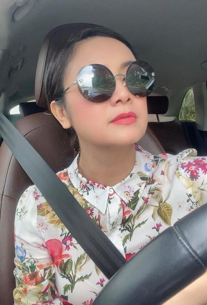 nhan sắc NSND Thu Hà 8