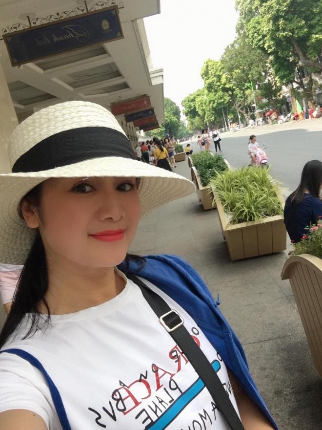 nhan sắc NSND Thu Hà 1