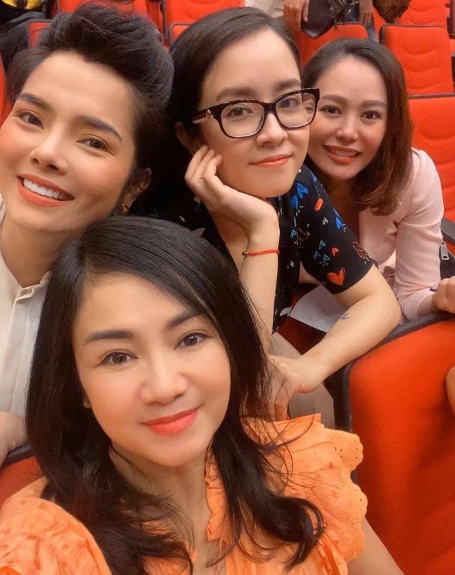 nhan sắc NSND Thu Hà 5