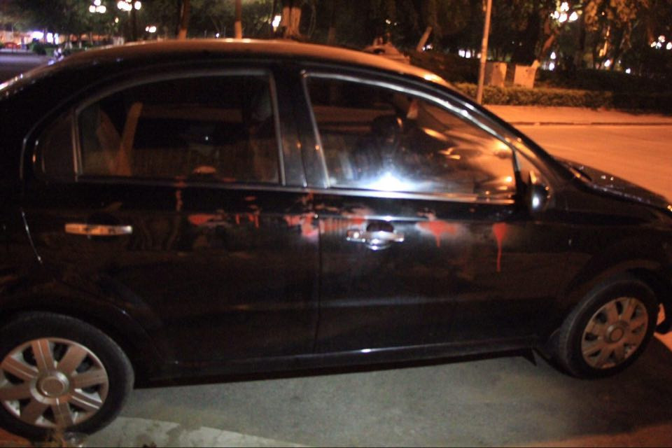 Hà Nội: Hàng loạt ô tô bị xịt sơn khi đỗ trong khu đô thị Dương Nội - 6