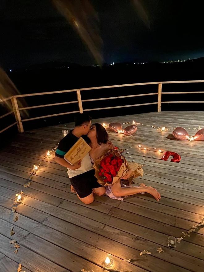 Thúy An được cầu hôn 1