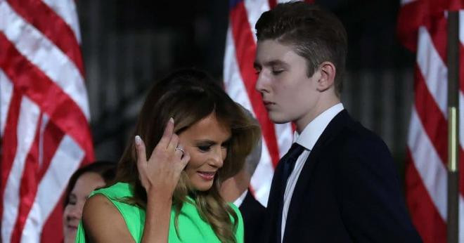 Bà Melania có thể nhận 50 triệu đô la nếu ly hôn ông Trump 7