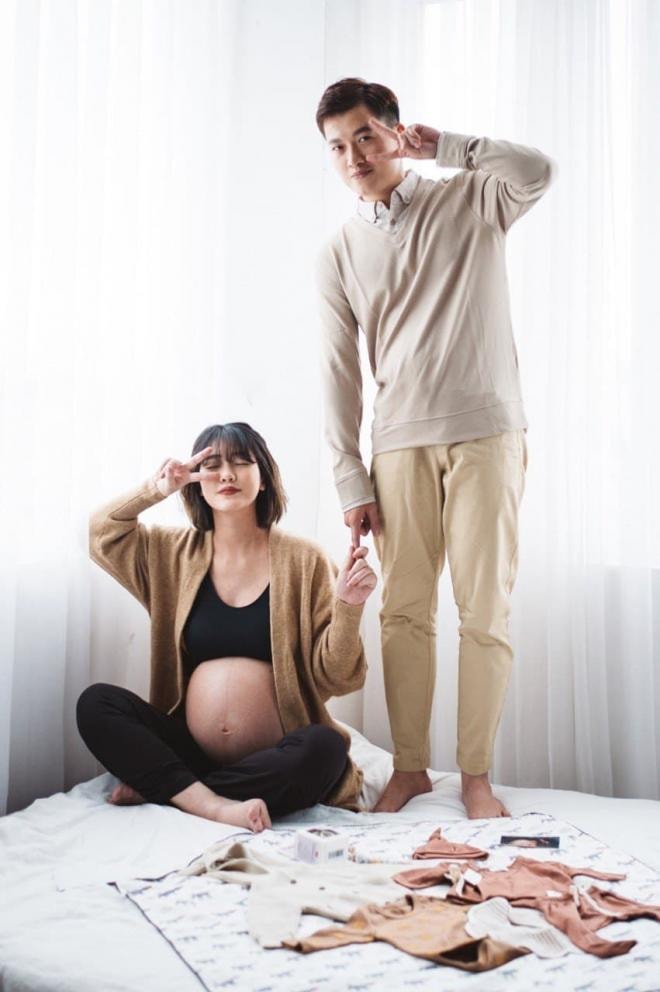MC Hồng Ngọc đón con trai 1