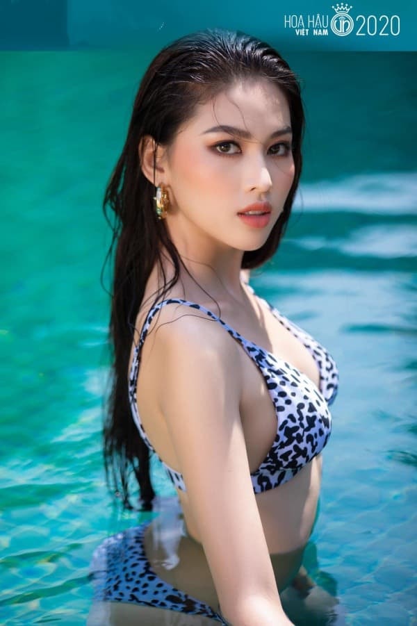Á hậu Ngọc Thảo bikini 2