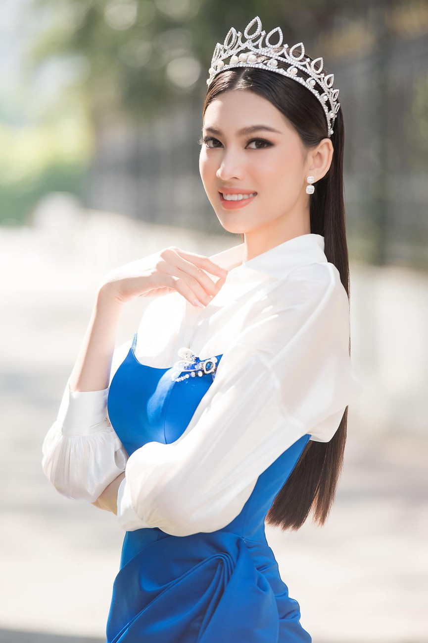 Gu thời trang ngày càng 'thăng hạng' của Top 3 Hoa hậu Việt Nam 2020 sau đăng quang  - ảnh 12