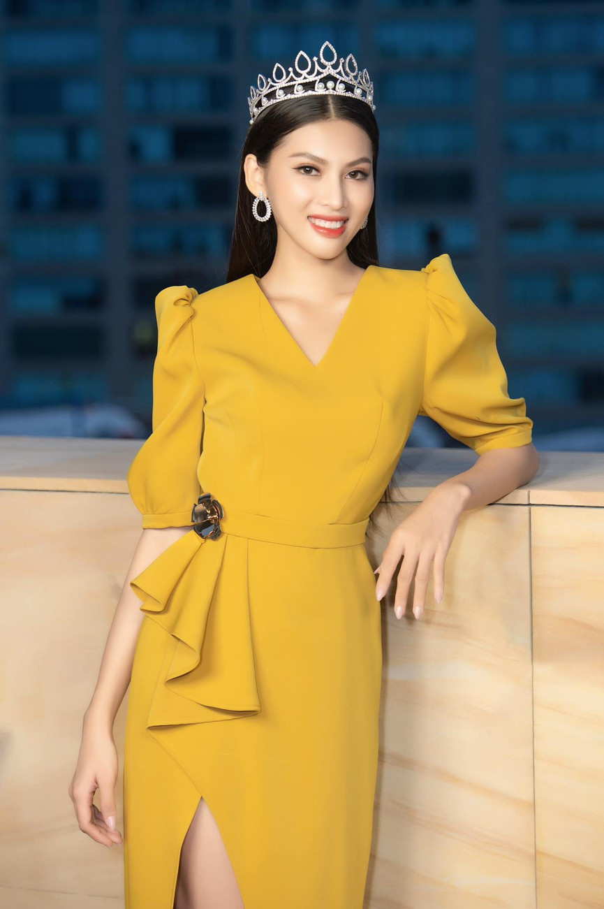 Gu thời trang ngày càng 'thăng hạng' của Top 3 Hoa hậu Việt Nam 2020 sau đăng quang  - ảnh 15