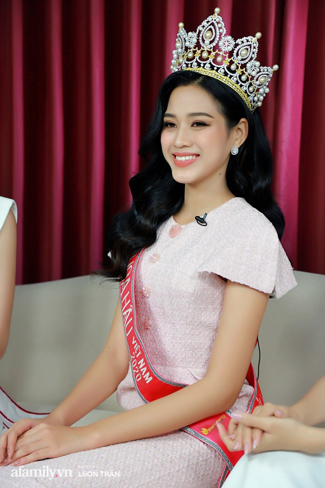 Gu thời trang ngày càng 'thăng hạng' của Top 3 Hoa hậu Việt Nam 2020 sau đăng quang  - ảnh 5