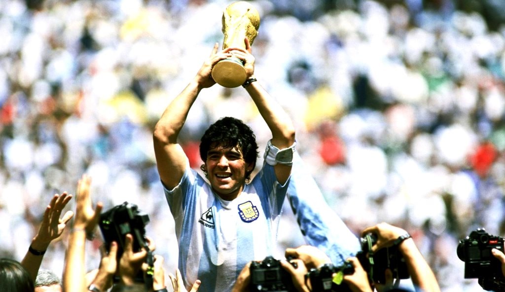 maradona73.jpg