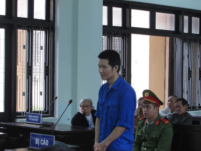 anh-0122-w700-h525.JPG