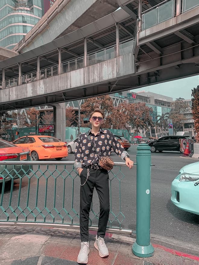 bản sao của Sơn Tùng M-TP 3