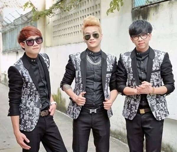 Hồ Gia Hùng và Ti Ti 1
