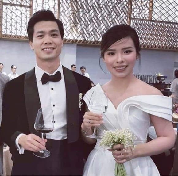 đám cưới công phượng  0