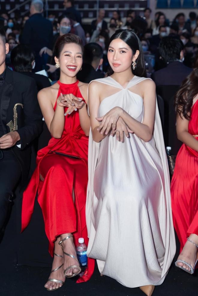 Á hậu Thúy Vân 0