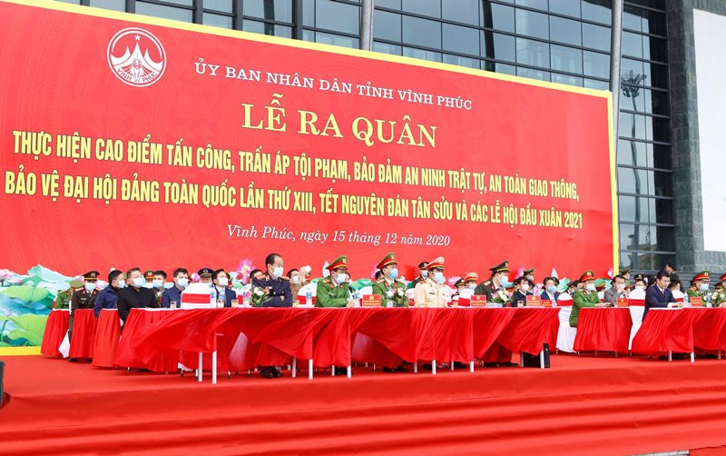 cong-an-vinh-phuc-ra-quan-w800-h502.jpg