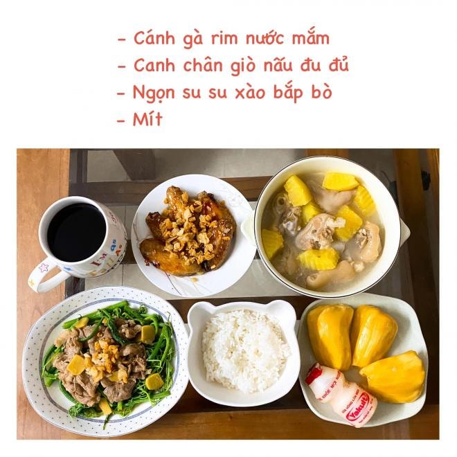 mâm cơm khi ở cữ 19