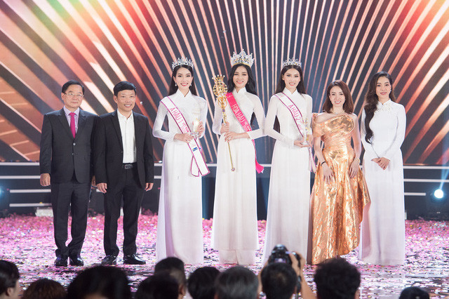 Soi vương miện của Hoa hậu Đỗ Thị Hà với Đỗ Mỹ Linh, Tiểu Vy và Lương Thùy Linh - Ảnh 3.