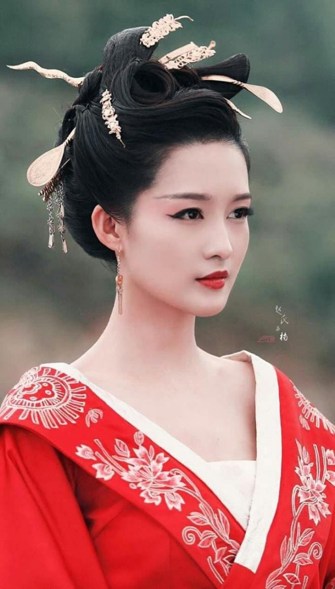 Triệu Lệ Dĩnh Lý Thấm remake Lên nhầm kiệu hoa được chồng như ý 8