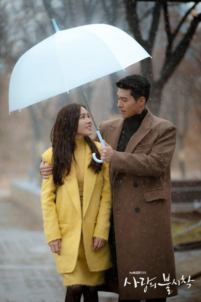 'Cặp đôi vàng' Son Ye Jin, Hyun Bin sẽ giàu cỡ nào khi cả hai về chung một nhà? 0