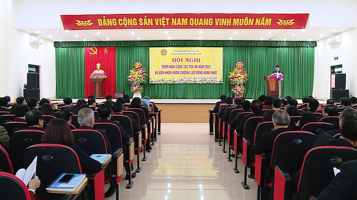 toan-canh-hoi-nghi-trien-khai-cong-tac.jpg