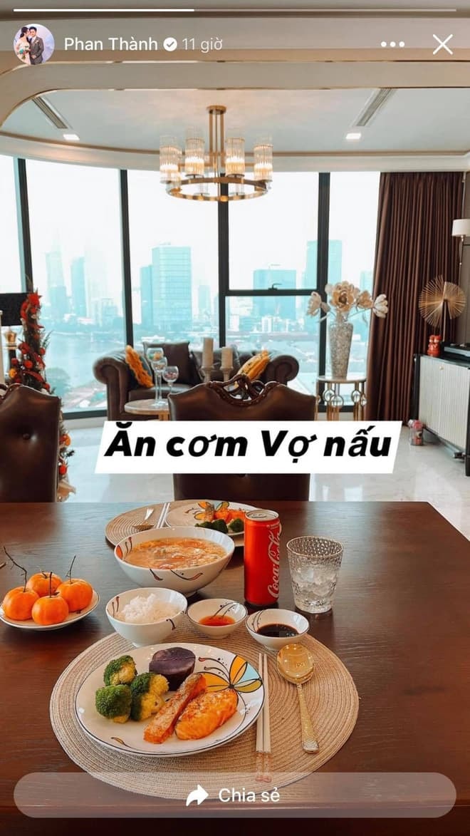 Phan Thành và Primmy Trương đi đám cưới 0