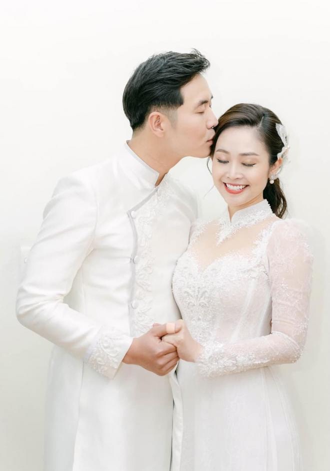 MC Thùy Linh đám hỏi 0