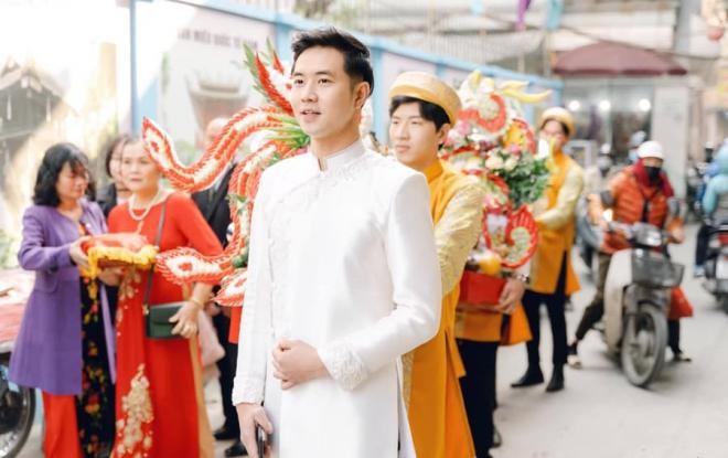 MC Thùy Linh đám hỏi 1