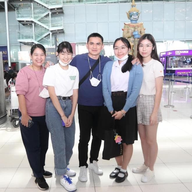 'Một nửa' kín tiếng và có gia thế khủng của Kiatisak: Thầy mới Công Phượng - Xuân Trường tại HAGL 7