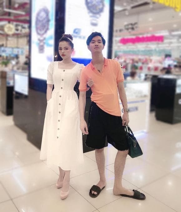 bạn gái cũ Anh Dũng sinh con  4
